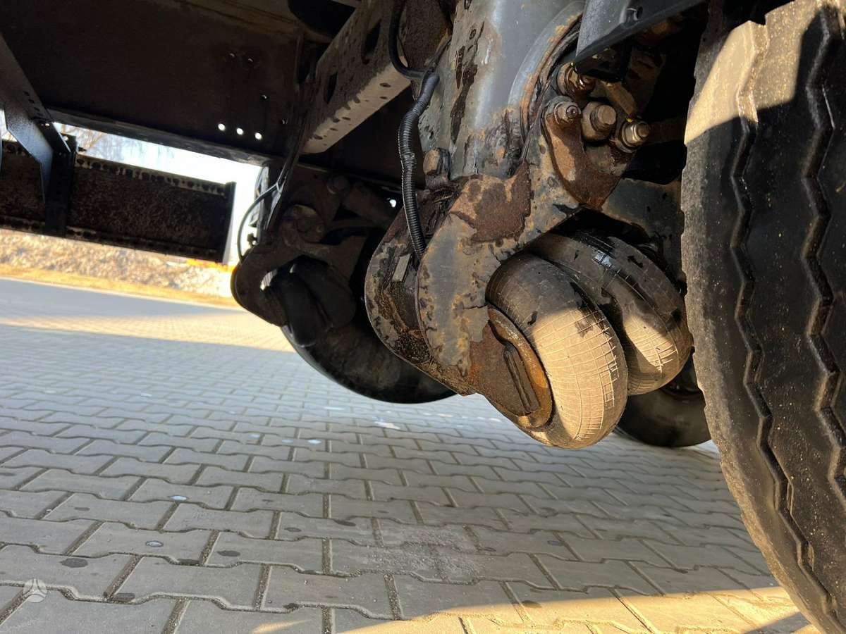 Krone SD, užuolaidinės / tentinės