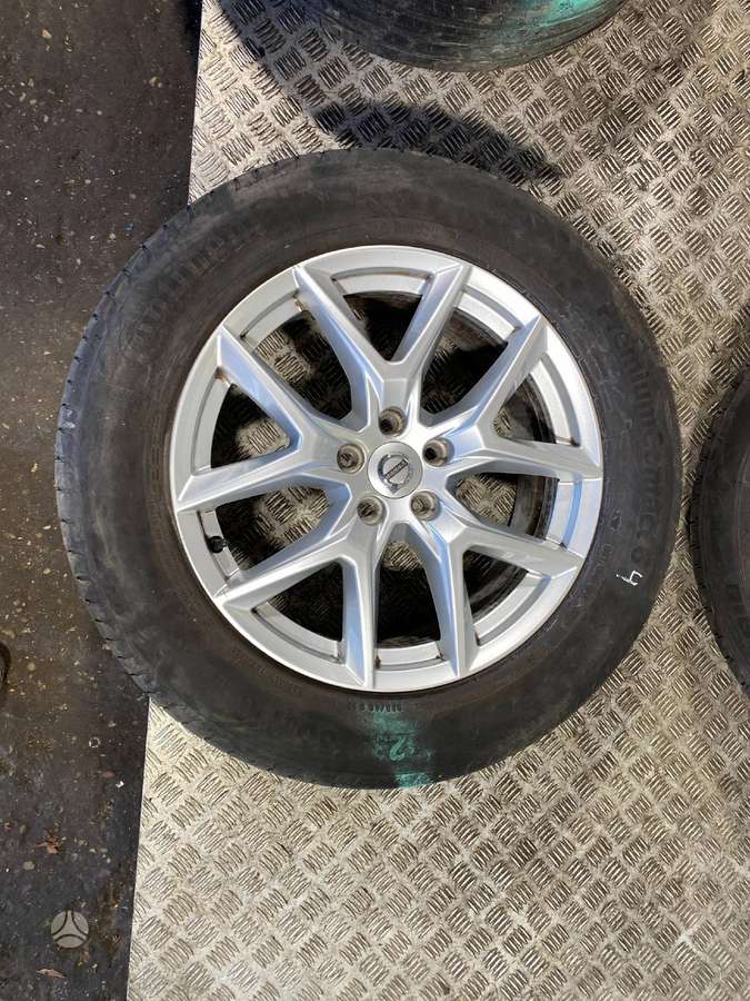 Volvo Xc60, lengvojo lydinio, R18