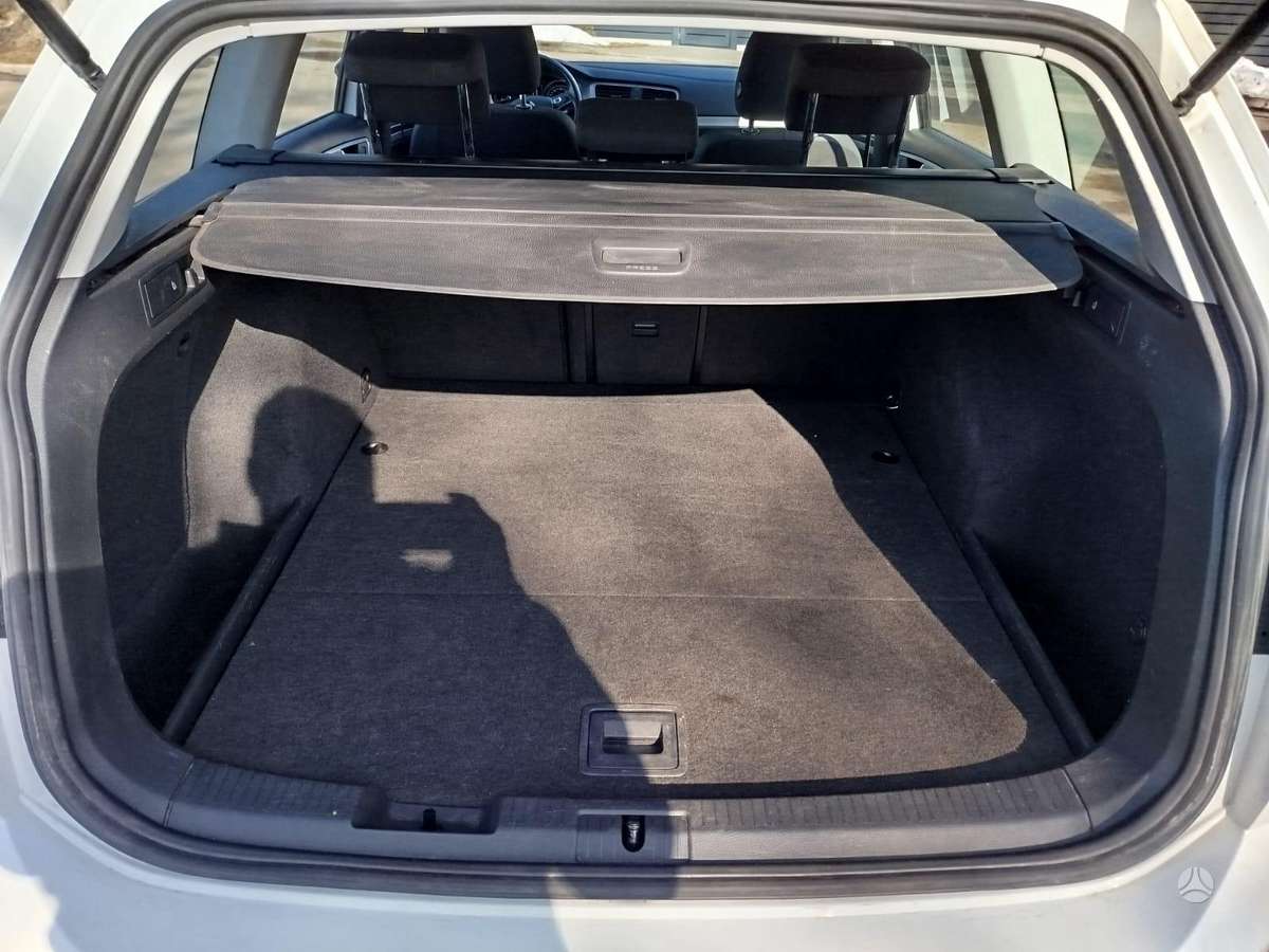 Volkswagen Golf, 1.2 l., Универсал