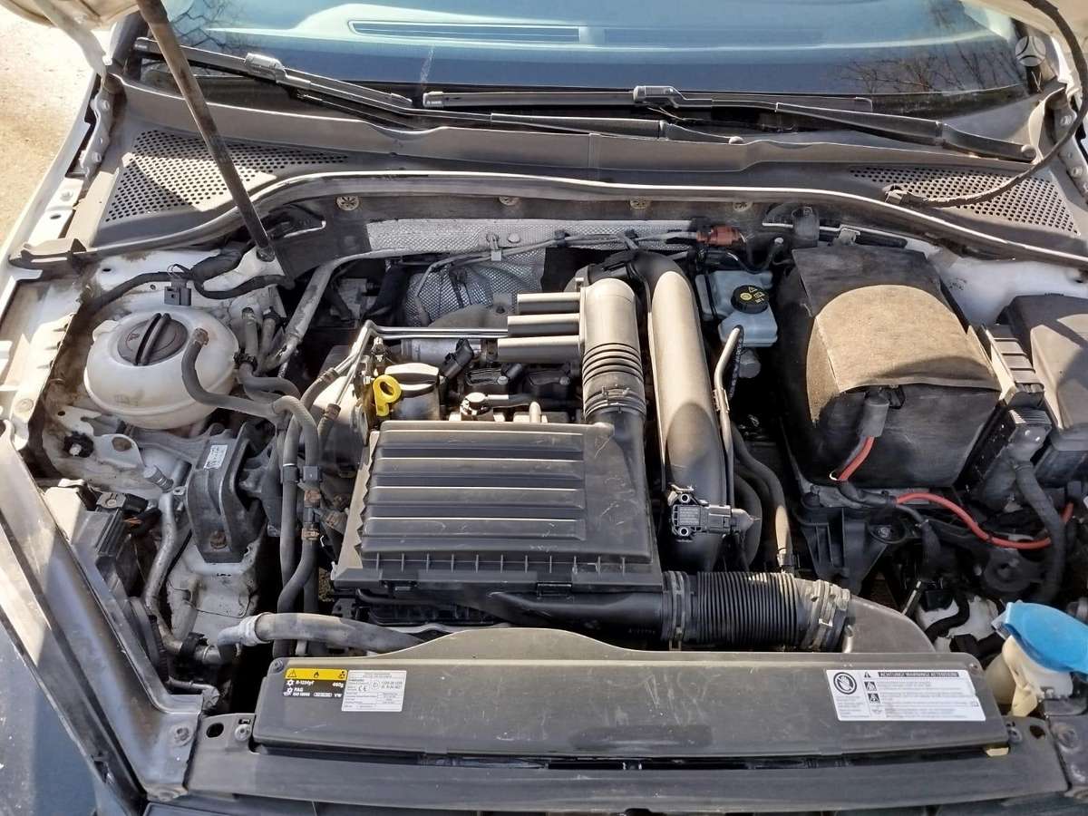 Volkswagen Golf, 1.2 l., Универсал