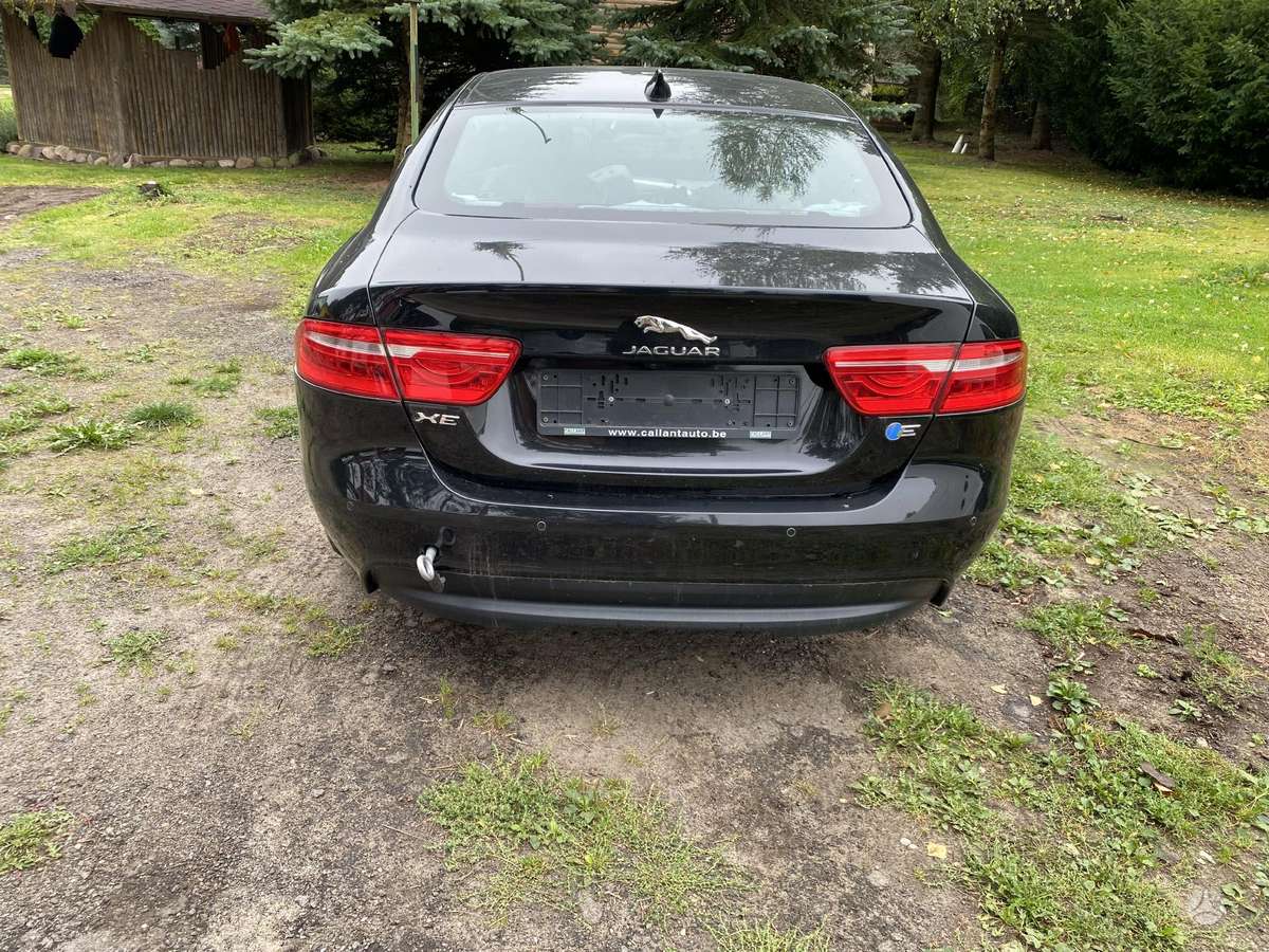 Jaguar XE, Kebulo dalys, детали кузова
