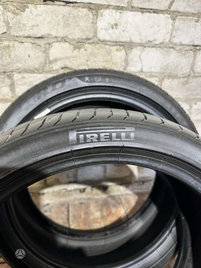 Pirelli P Zero, летние 245/35 R18