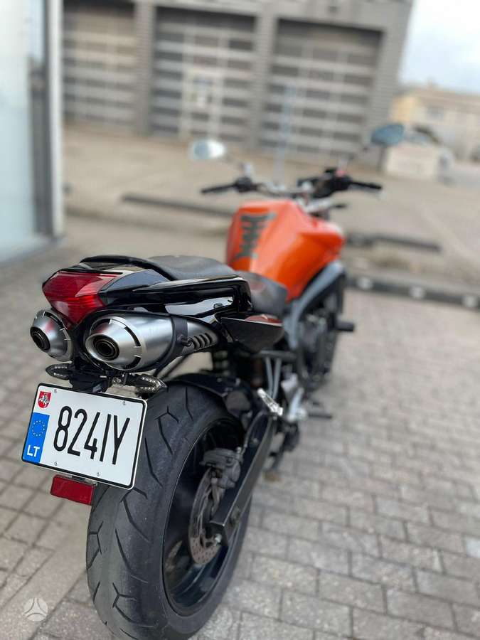 Yamaha MT 07, street / classic