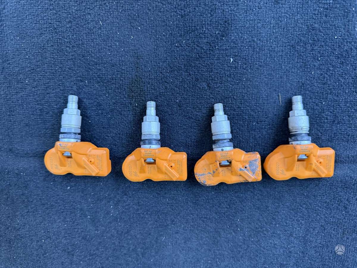 BMW, priedai, R17