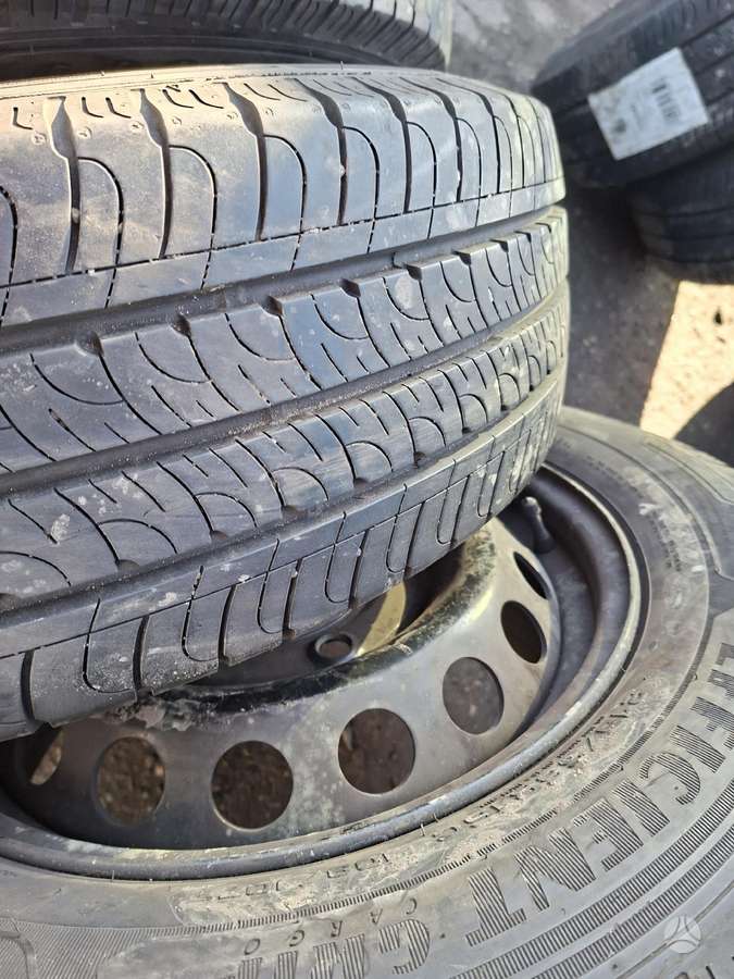 Goodyear, летние 215/65 R16