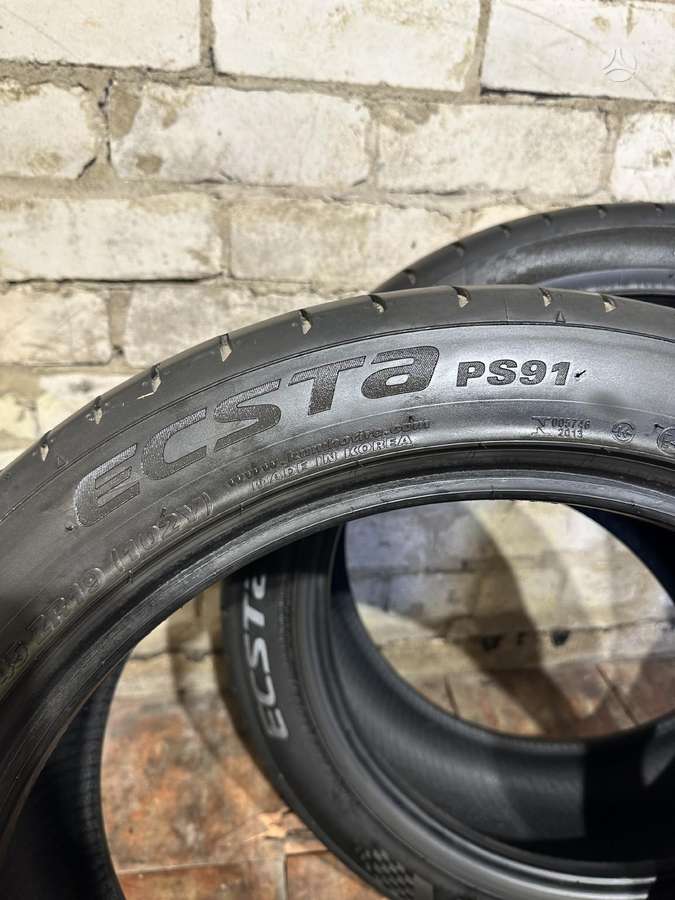 Kumho Ecsta PS91, summer 245/45 R19