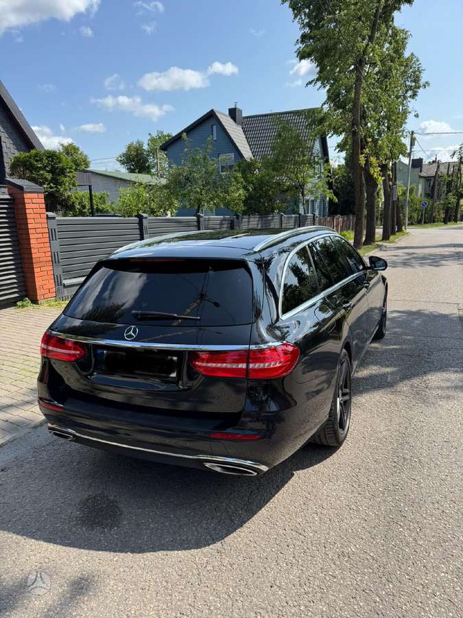 Mercedes-Benz E200, 2.0 l., Универсал