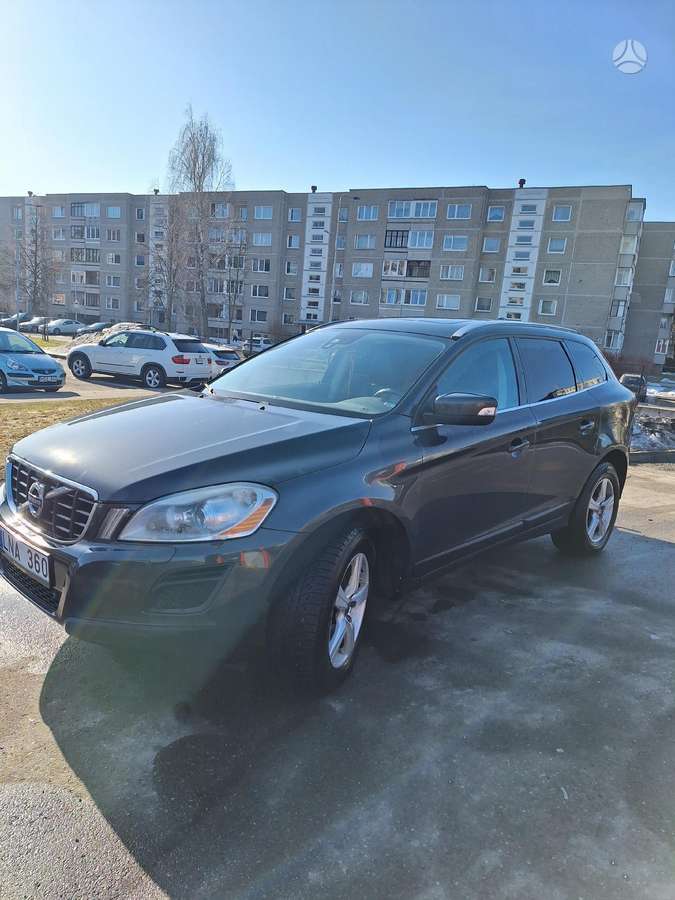 Volvo XC60 - 1