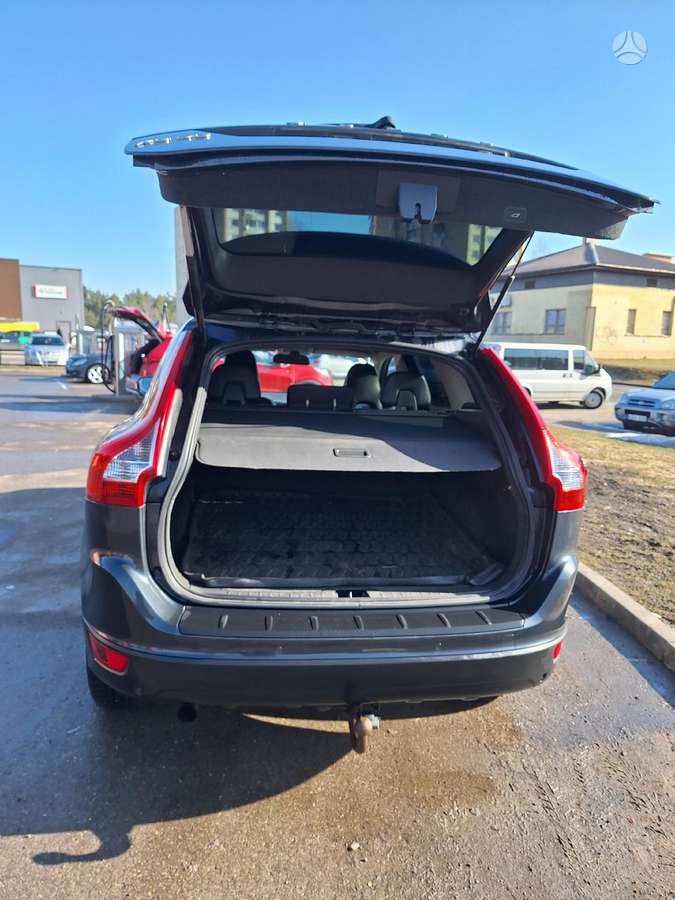 Volvo XC60 - 4