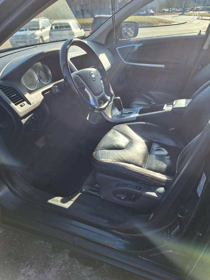 Volvo XC60 - 5
