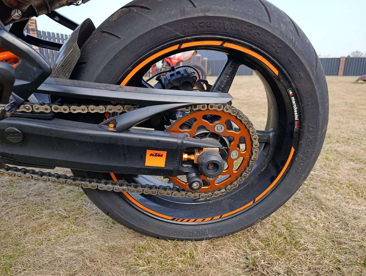 KTM SMT 1000cc, supermoto