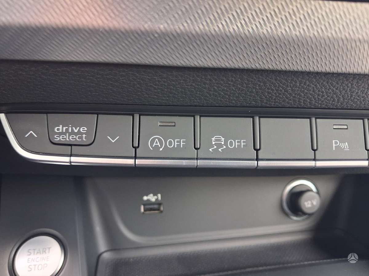 Audi A4, 2.0 l., Универсал