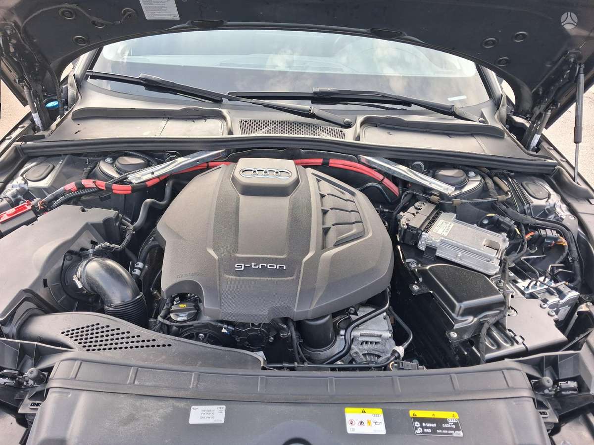 Audi A4, 2.0 l., Универсал
