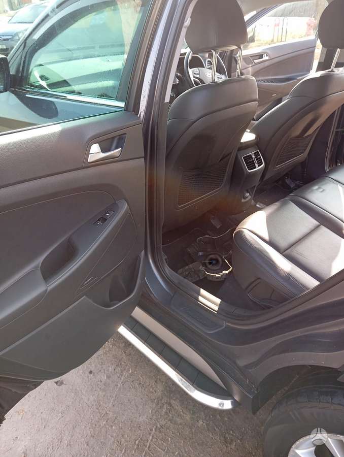Hyundai Tucson body parts