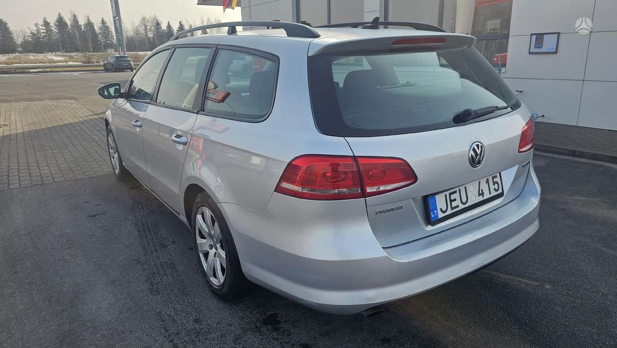 Volkswagen Passat, 1.6 l., Универсал