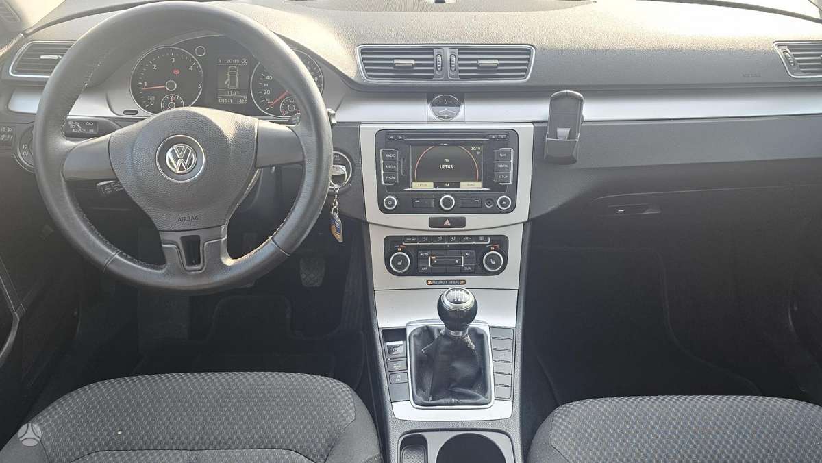 Volkswagen Passat, 1.6 l., Универсал