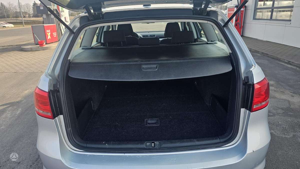 Volkswagen Passat, 1.6 l., Универсал
