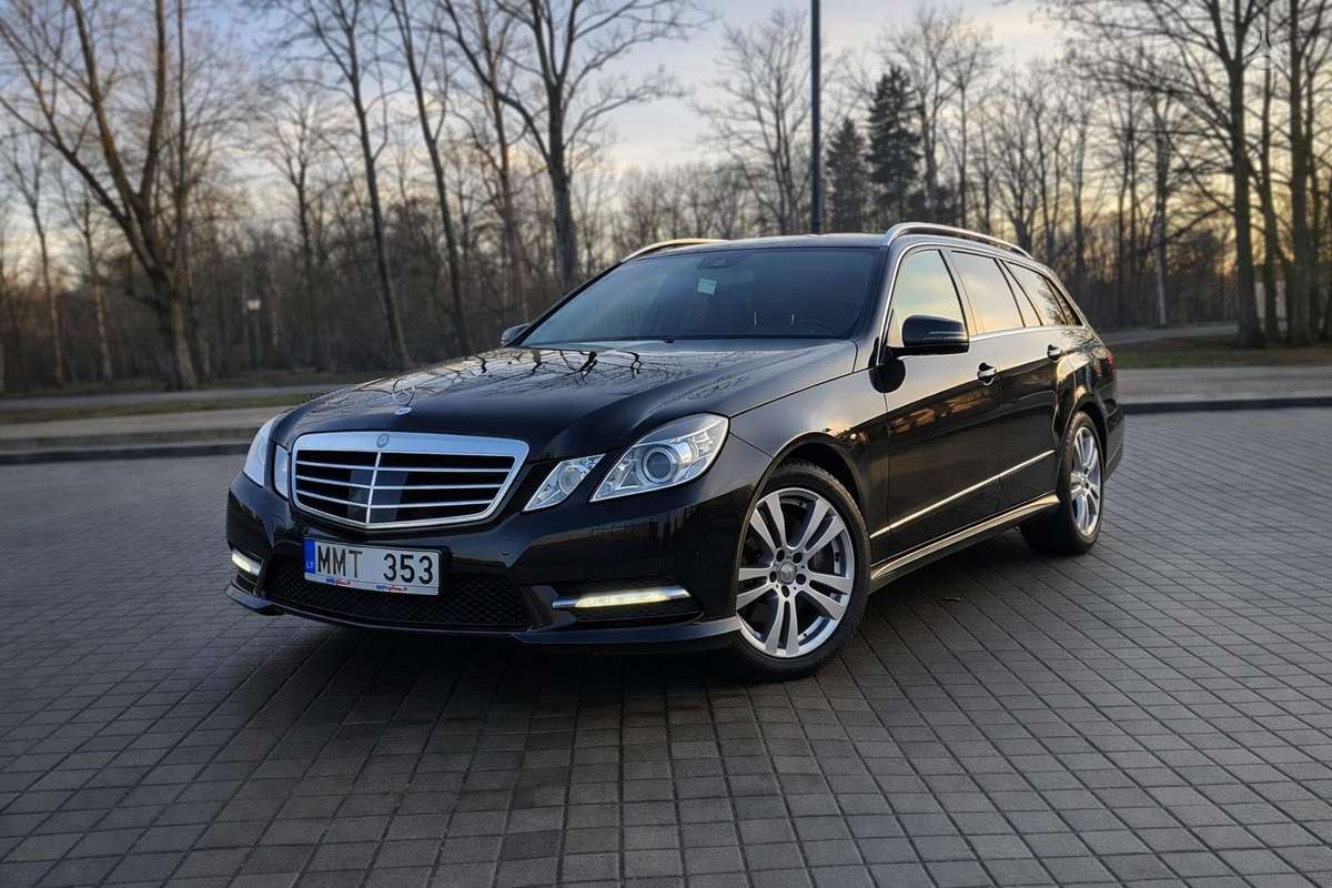 Mercedes-Benz E300, wagon