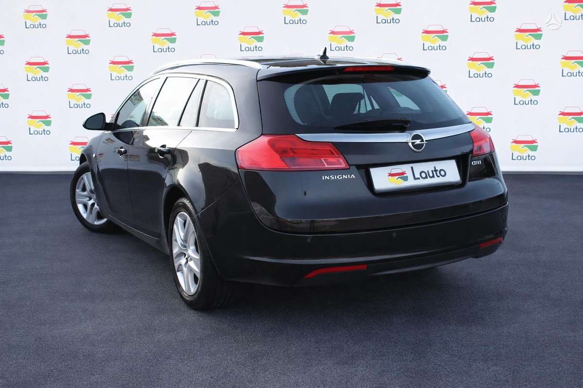 Opel Insignia, 2.0 l., Универсал