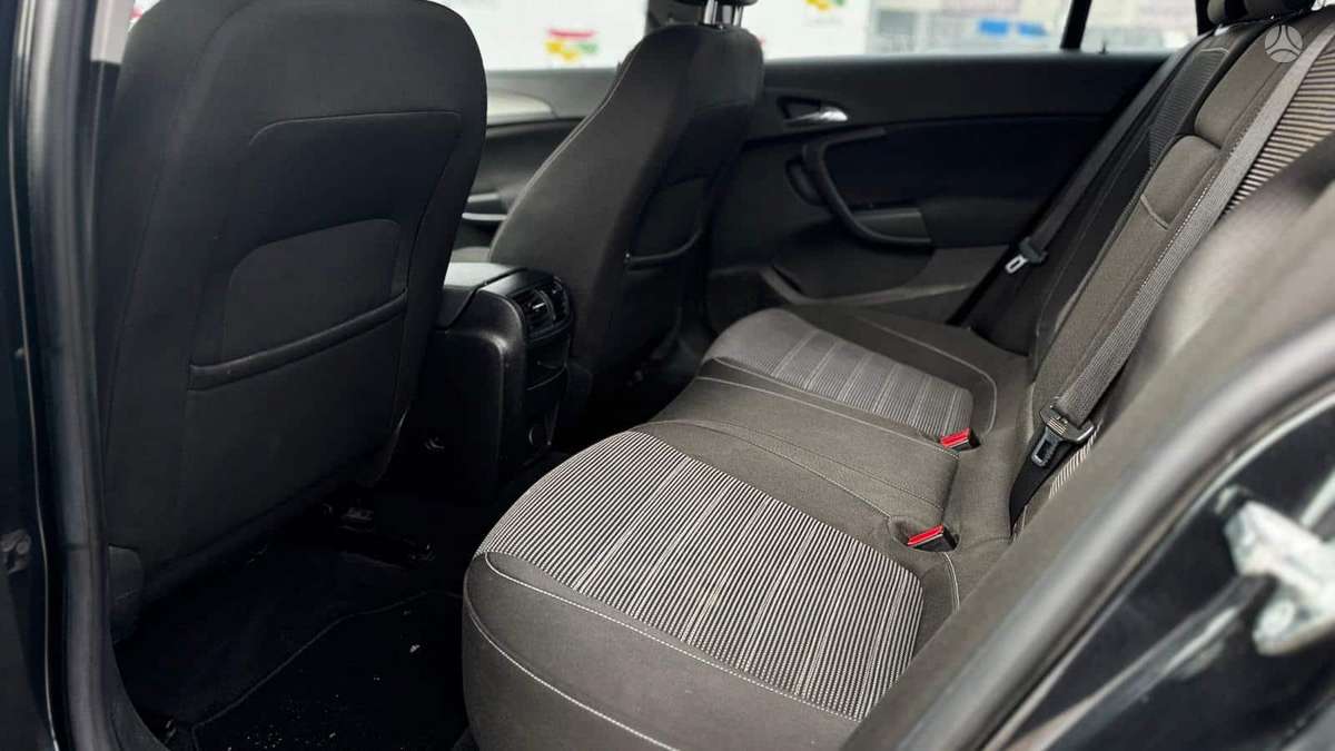 Opel Insignia, 2.0 l., Универсал