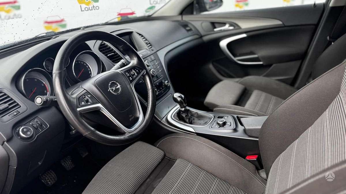 Opel Insignia, 2.0 l., Универсал