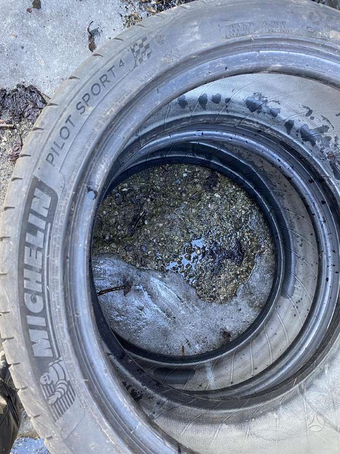 Michelin PilotSport4, summer 245/40 R18
