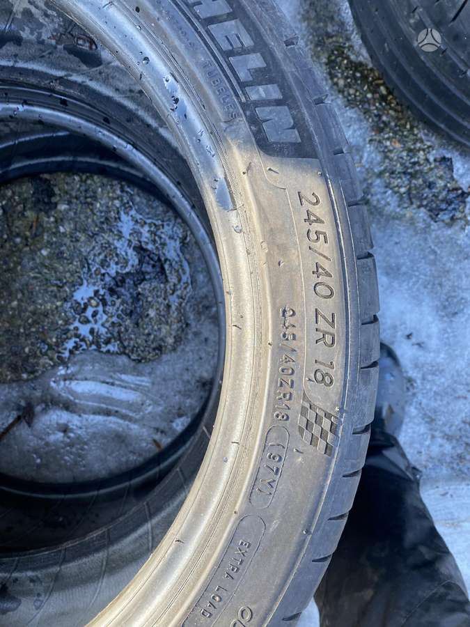 Michelin PilotSport4, summer 245/40 R18
