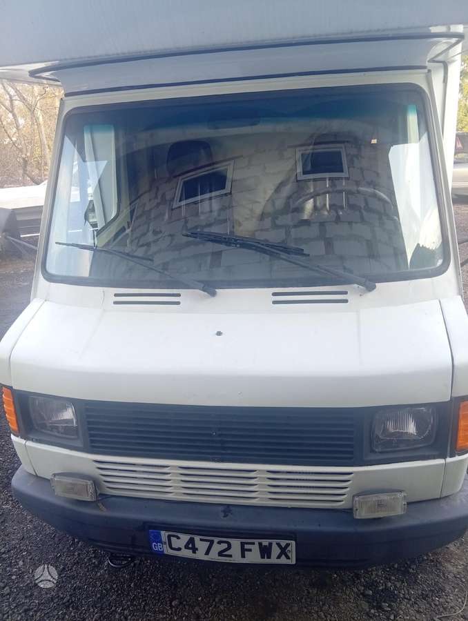 Mercedes-Benz 409D, campers