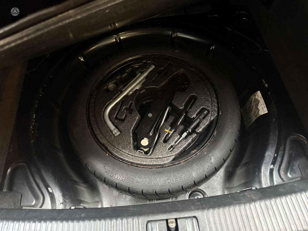 Audi A3 dalimis. Dalimis