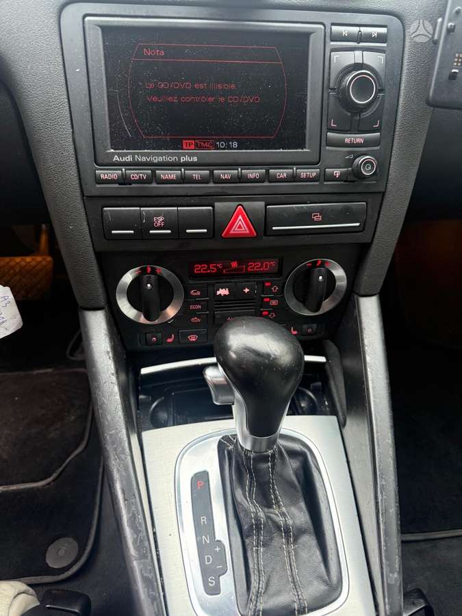 Audi A3 dalimis. Dalimis