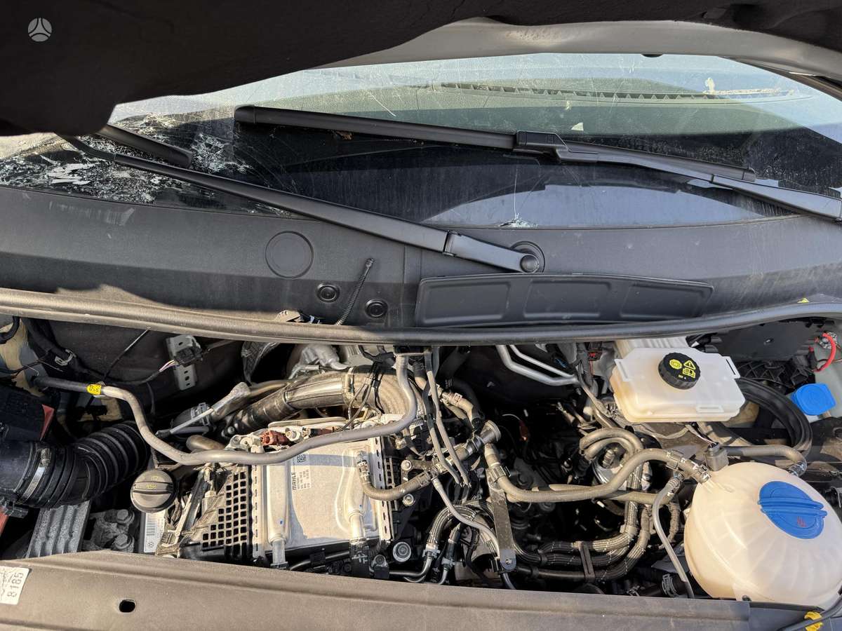 Volkswagen Crafter, preču