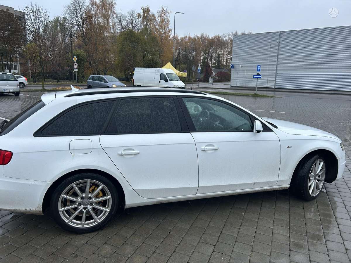 Audi A4, 2.0 l., universalas