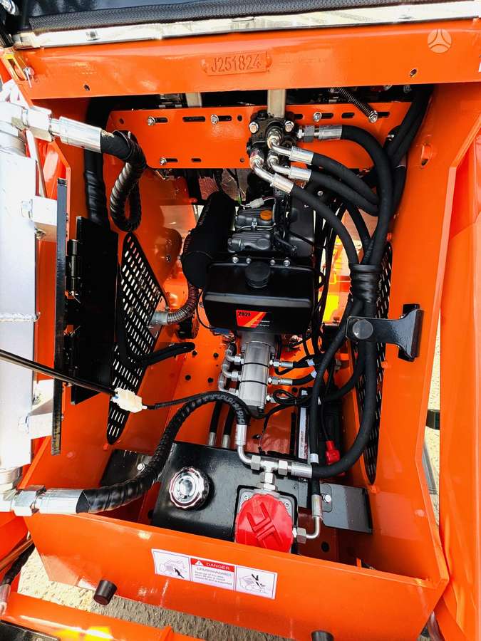 -Kita- TW480T, mini loaders