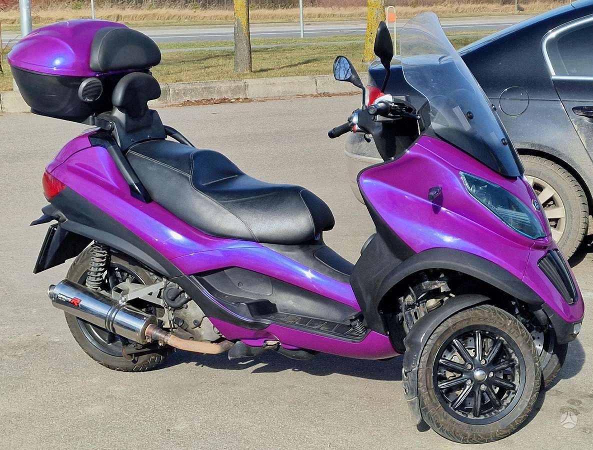 Piaggio MP3 500cc, triračiai