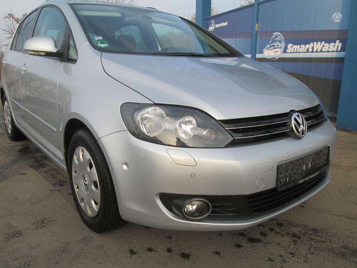 Volkswagen Golf Plus - 1