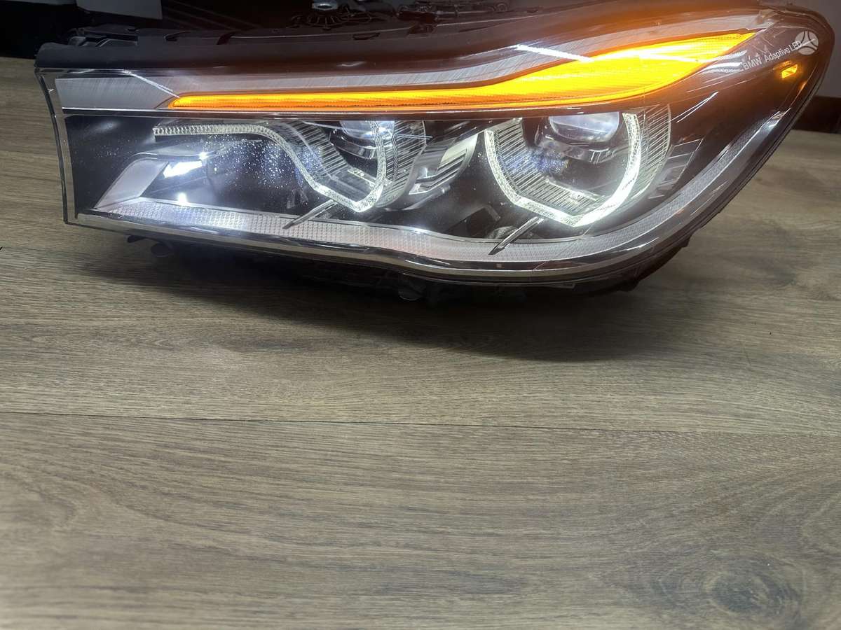 BMW 7 serija lights