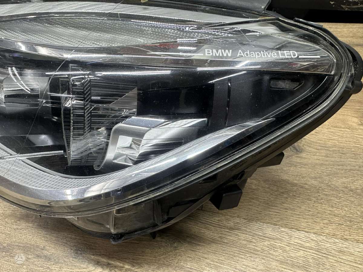 BMW 7 serija фары