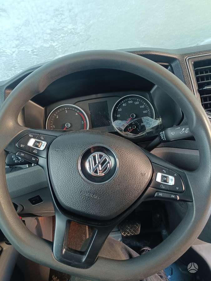 Volkswagen Crafter, preču