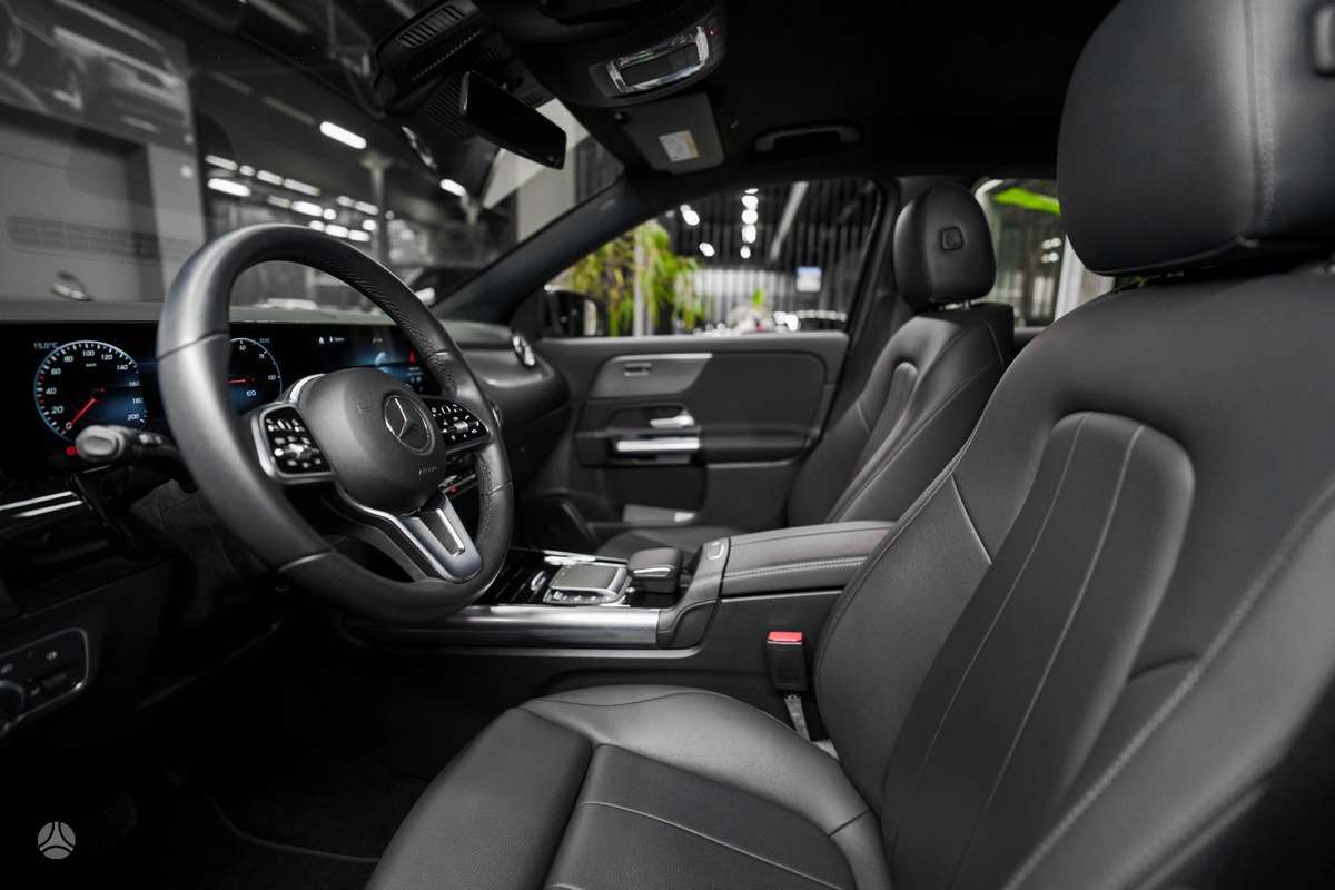 Mercedes-Benz EQA, 69 kWh, hatchback