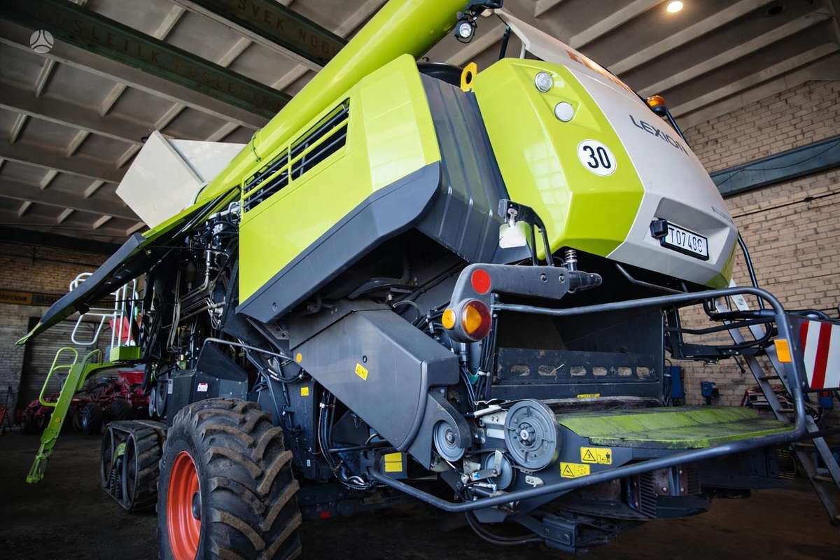 Claas Lexion 770, combine harvesters