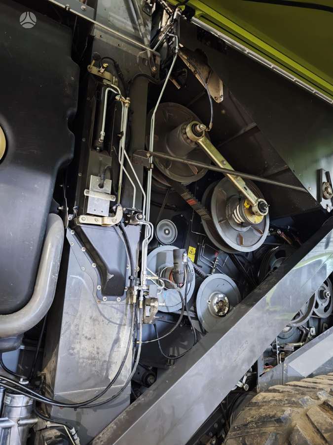 Claas Lexion 770 Terratrack, combine harvesters