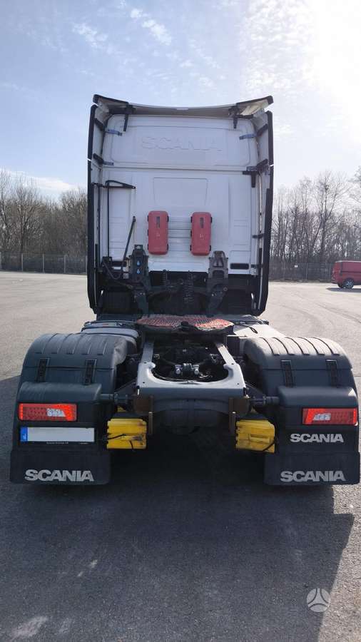 Scania S-410 ADR, single sleeper