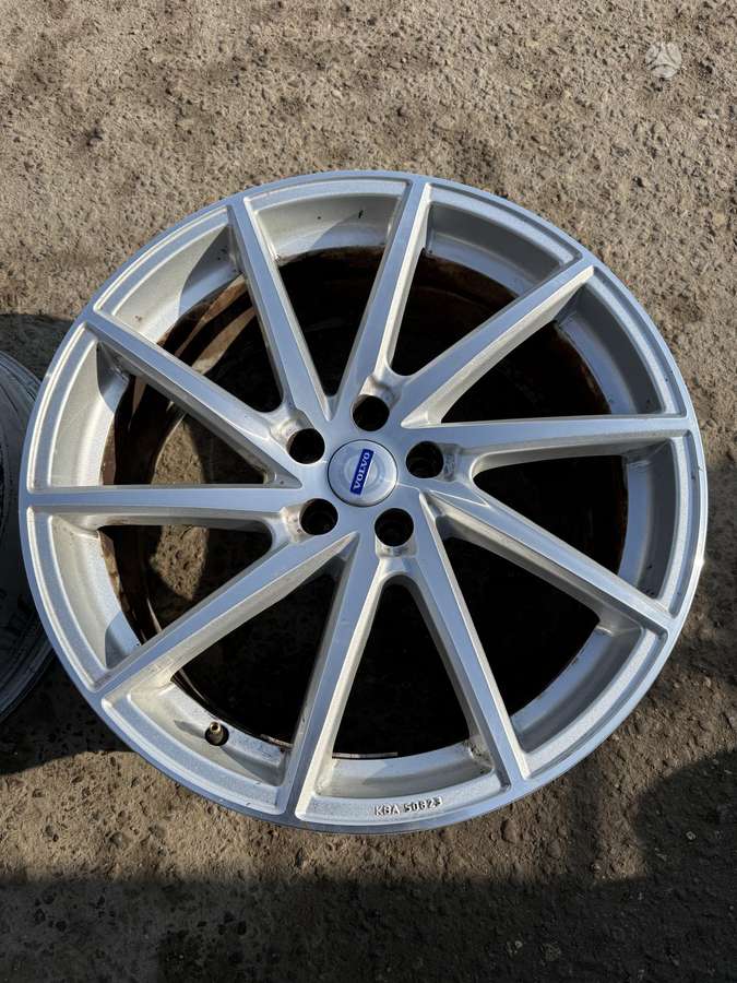 Volvo, light alloy, R20