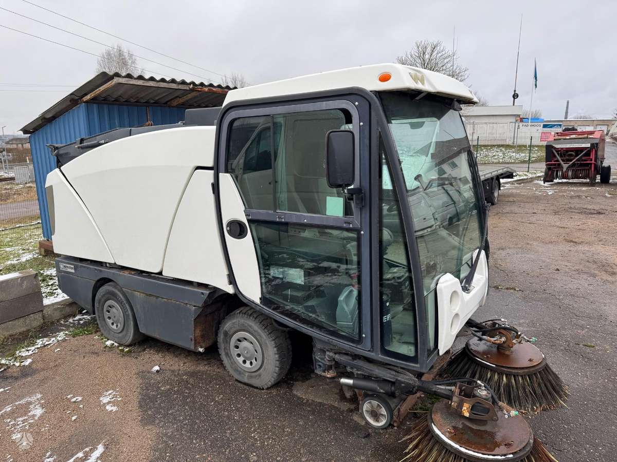 Johnston Engineering CX200, street sweepers