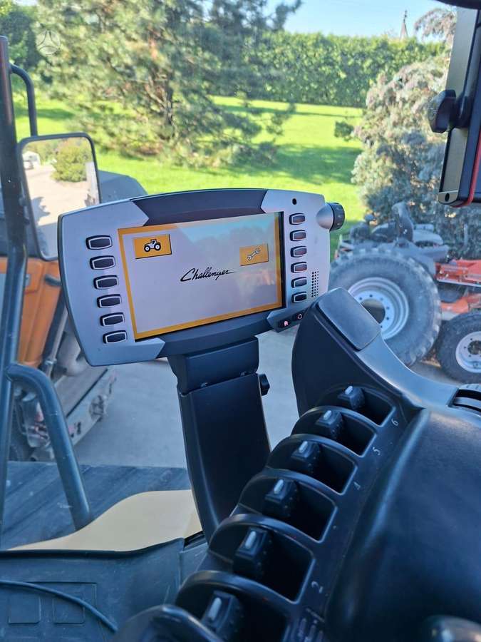 Challenger MT765C, tractors
