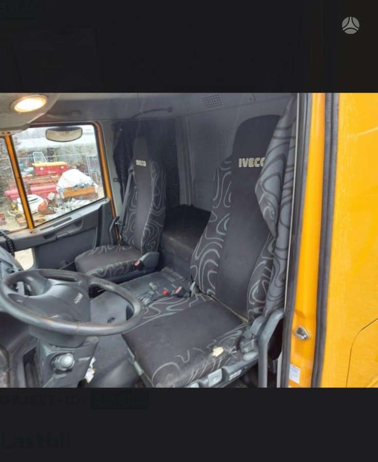 Iveco E5 120E22, platformas