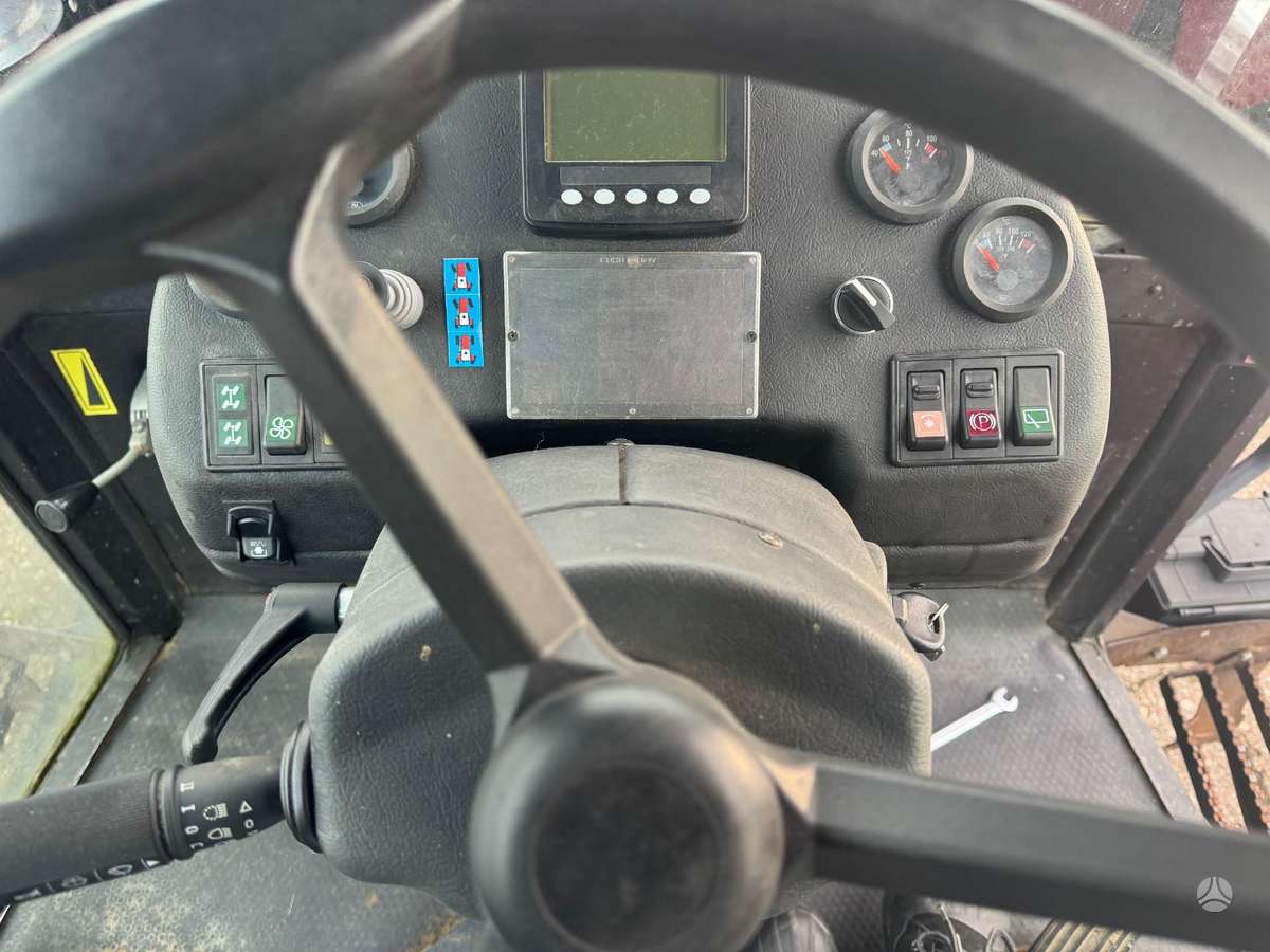 BM Tractors Better 130, тракторы
