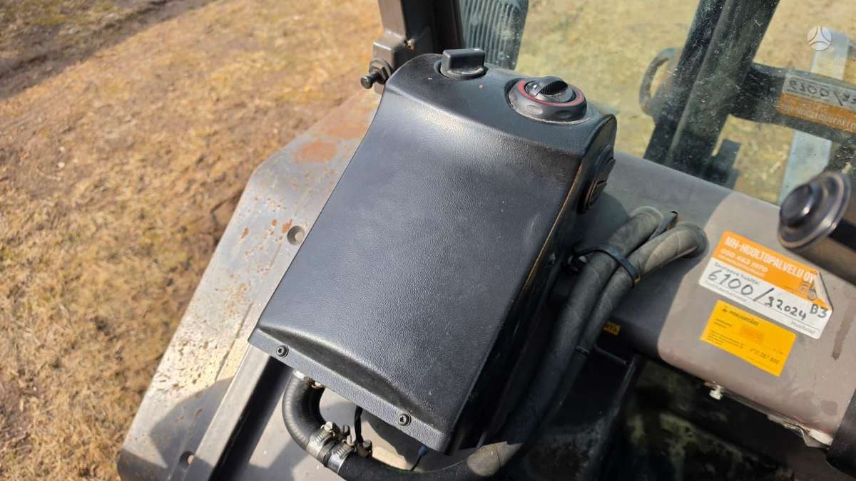 Manitou MH25-4, forklifts