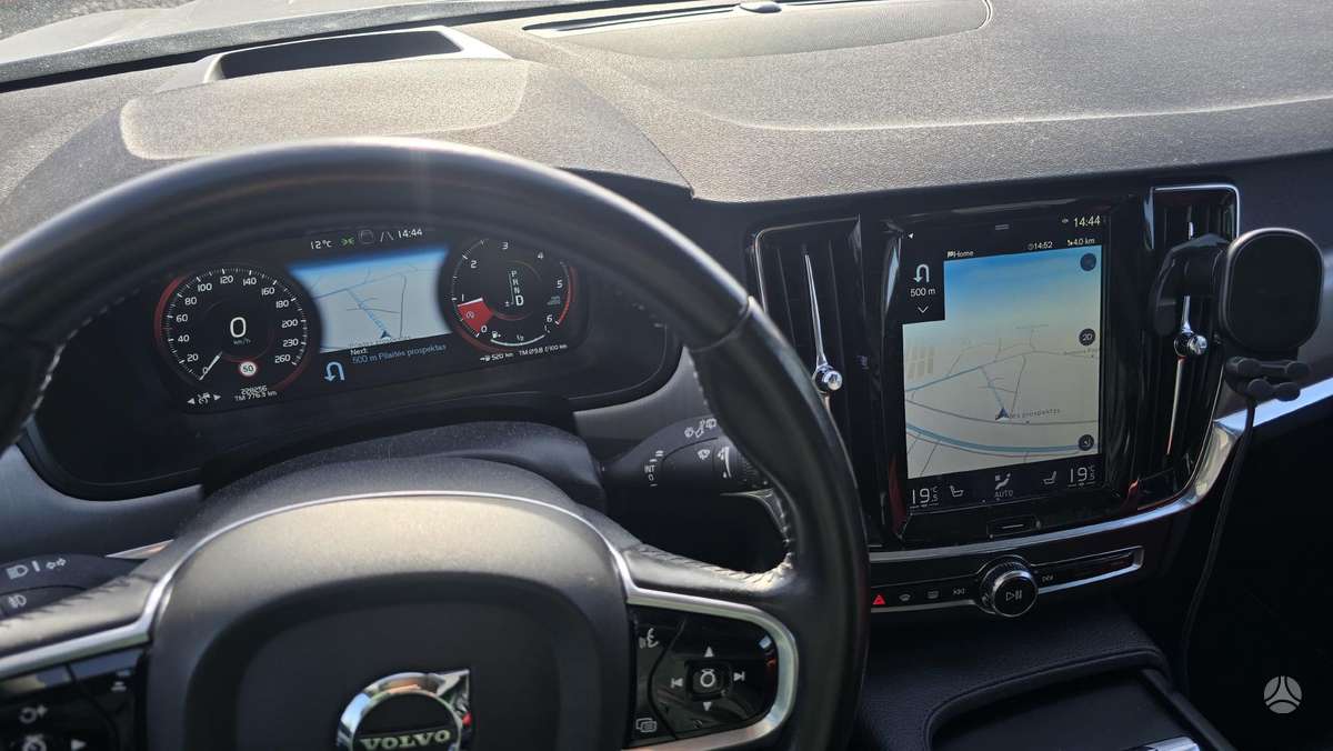 Volvo V90, 2.0 l., Универсал