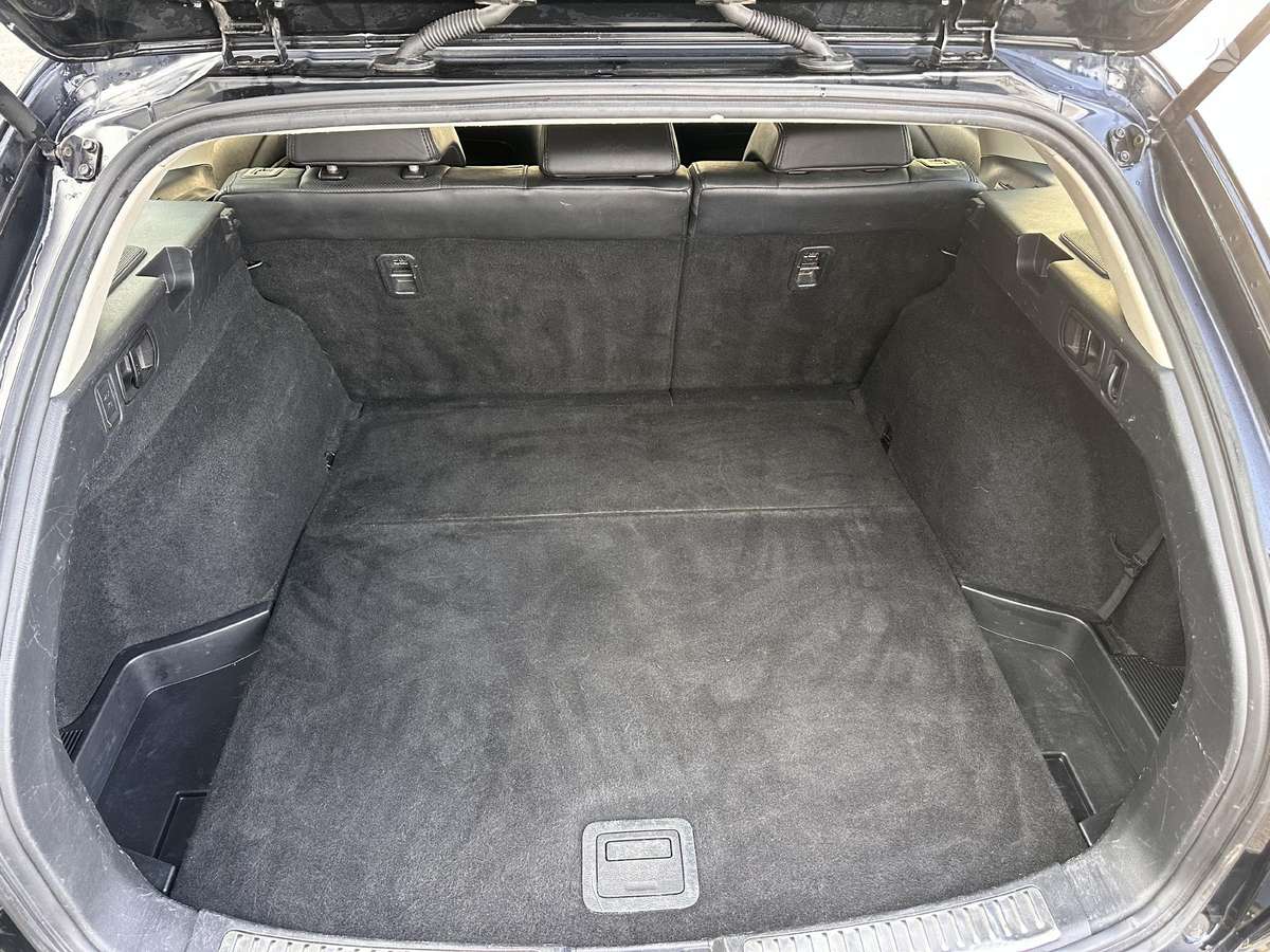 Mazda 6, 2.2 l., universalas